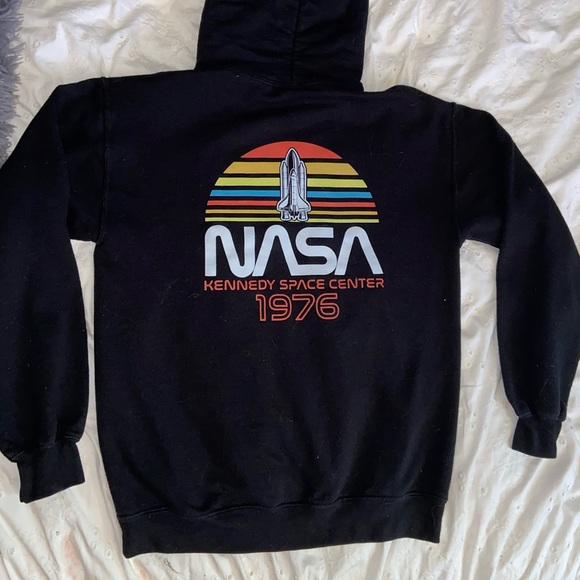 NASA Black Hoodie - Picture 3 of 4